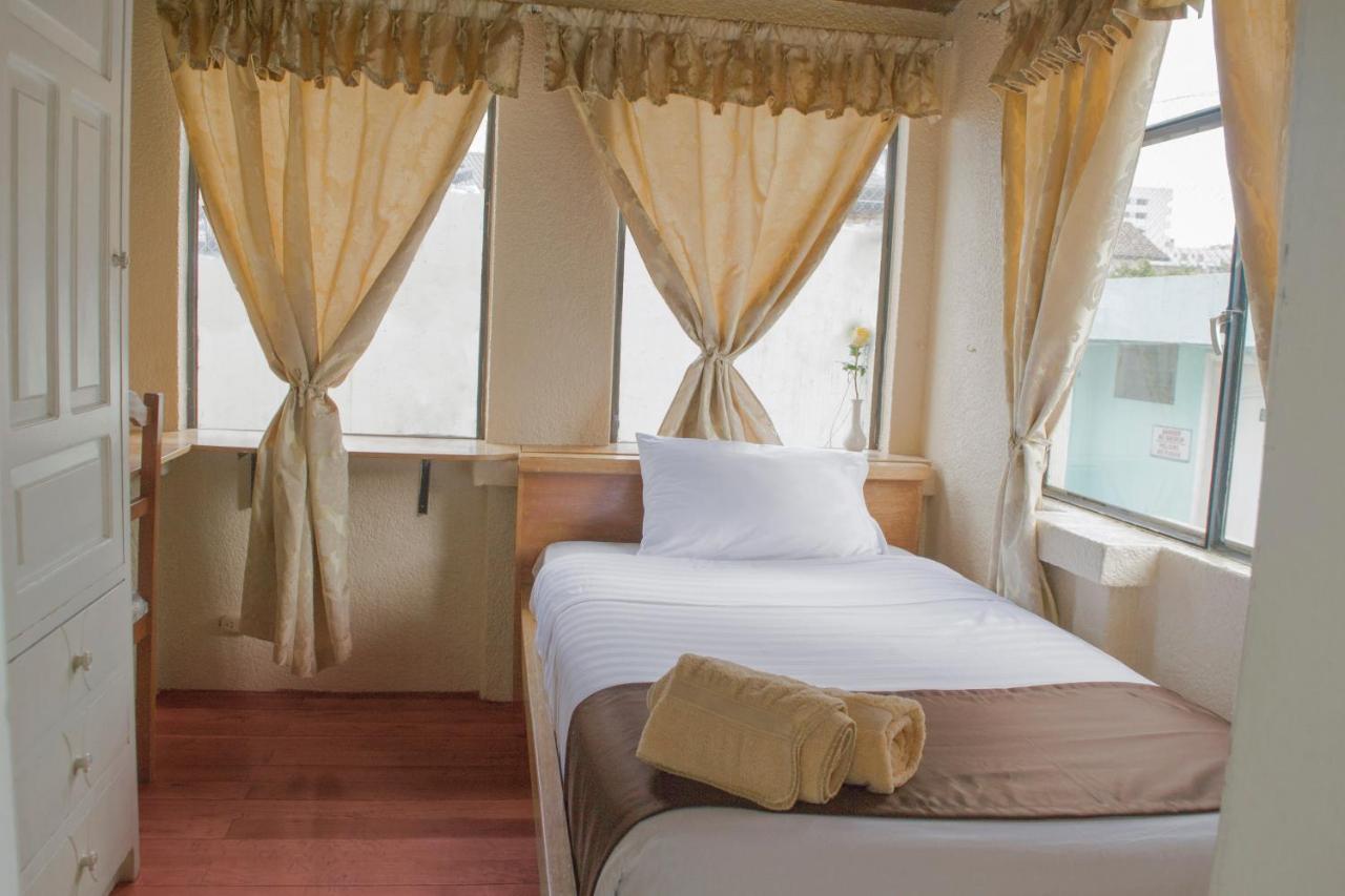 Hostal Loro Verde 基多 外观 照片