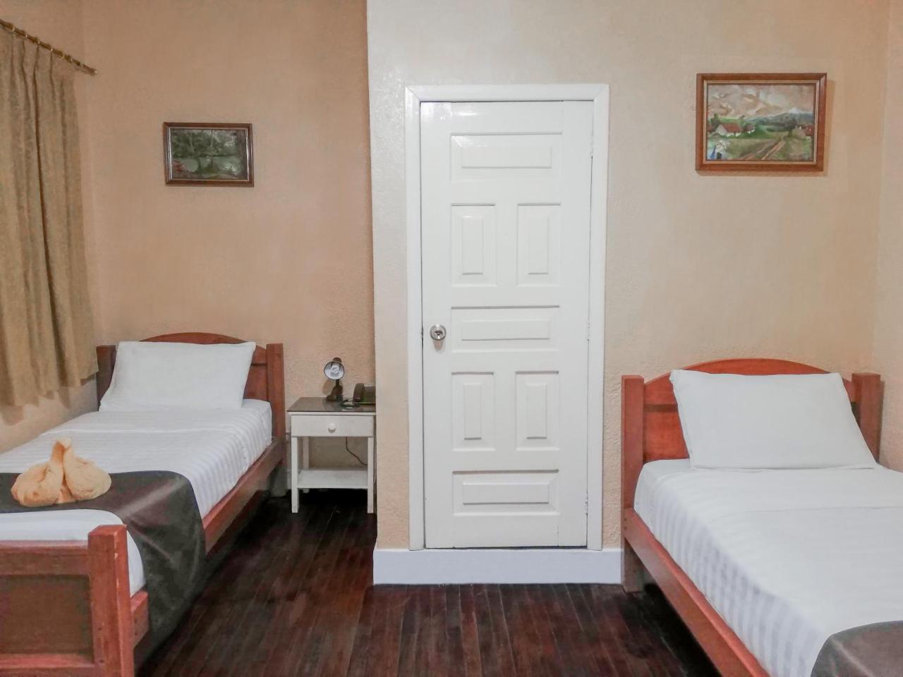 Hostal Loro Verde 基多 外观 照片