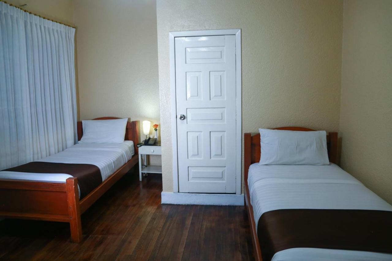 Hostal Loro Verde 基多 外观 照片