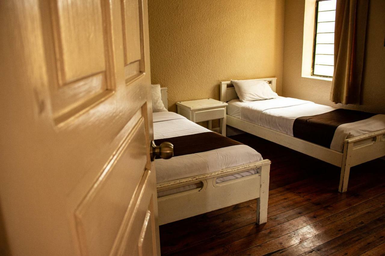 Hostal Loro Verde 基多 外观 照片